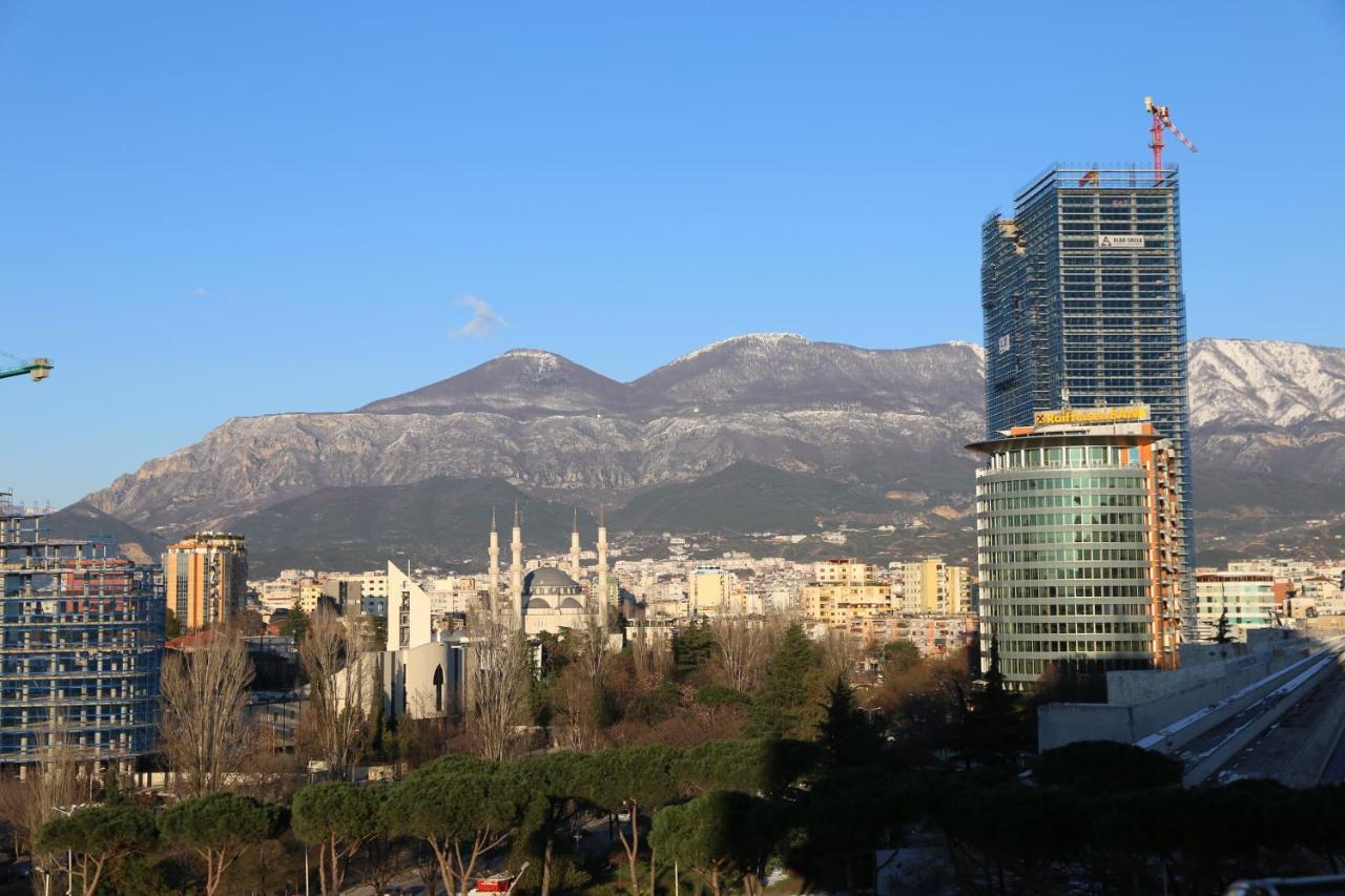 Mulaj Hotel Тирана Экстерьер фото