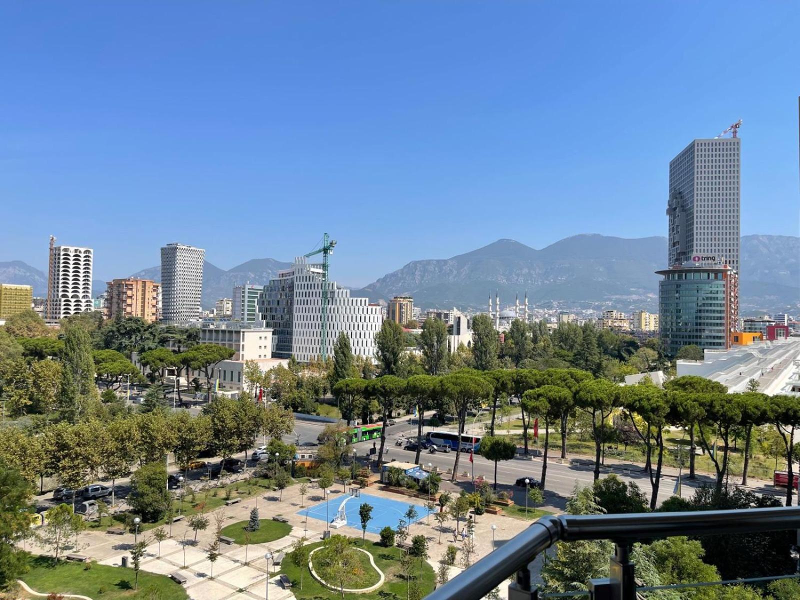 Mulaj Hotel Тирана Экстерьер фото