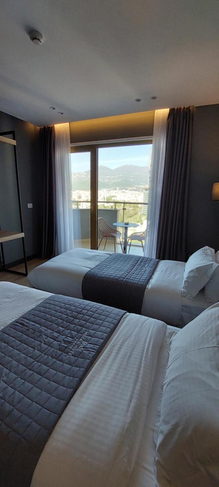 Mulaj Hotel Тирана Экстерьер фото
