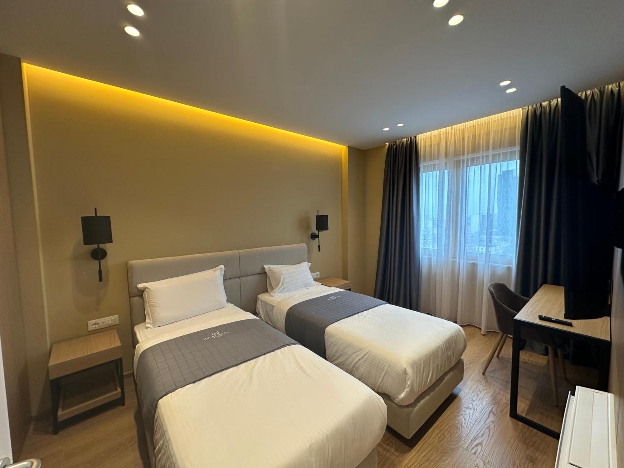 Mulaj Hotel Тирана Экстерьер фото