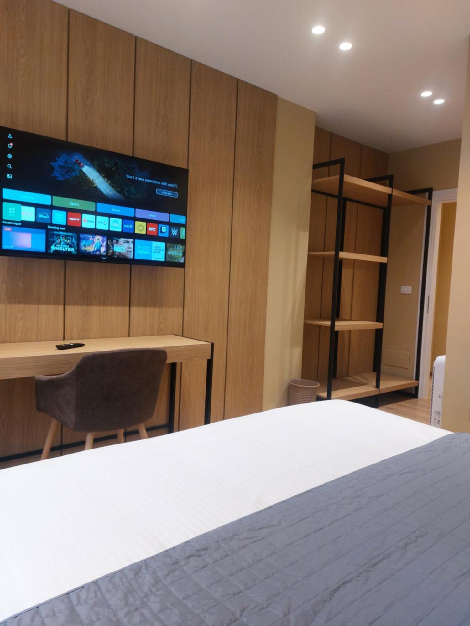 Mulaj Hotel Тирана Экстерьер фото